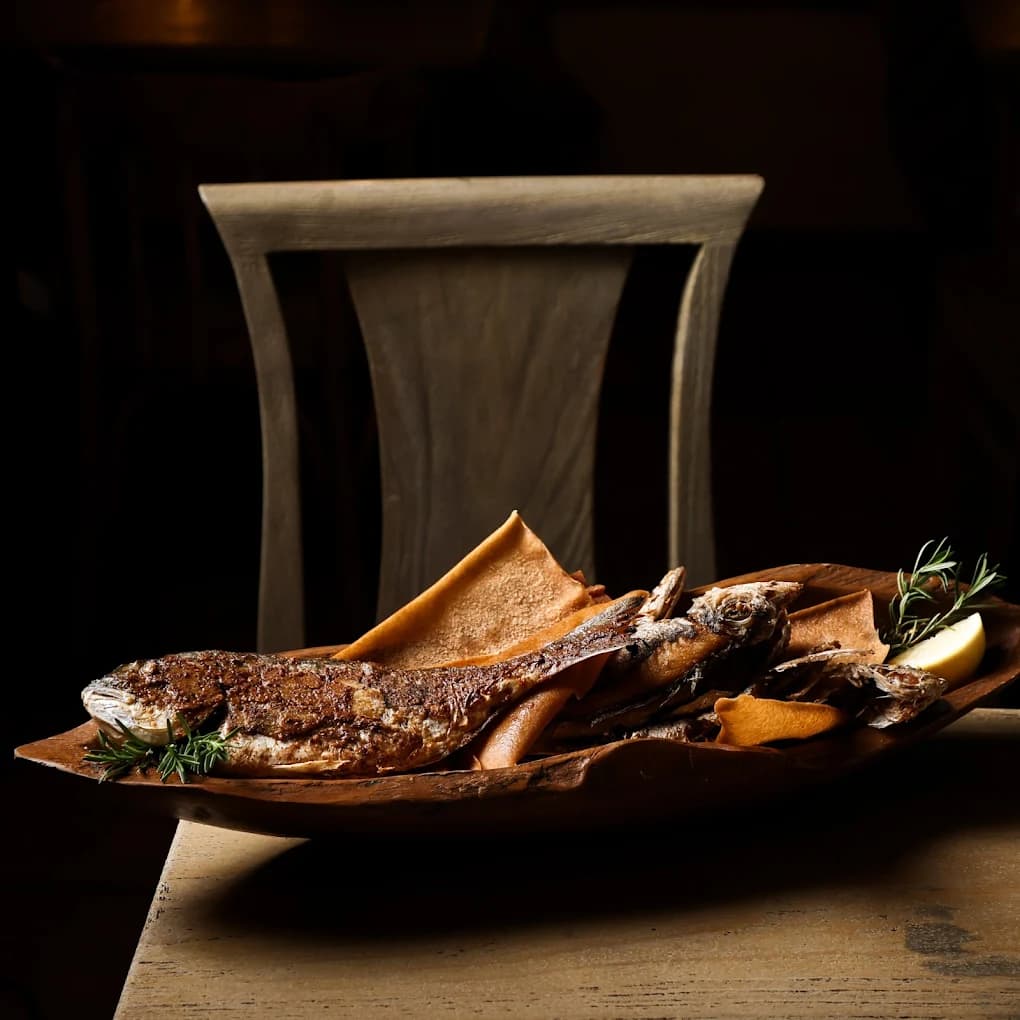 Em Georges restaurant view